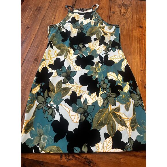 Boston Proper Size Medium Beyond Travel Shadow Florals High Neck Short Dress - Picture 5 of 14